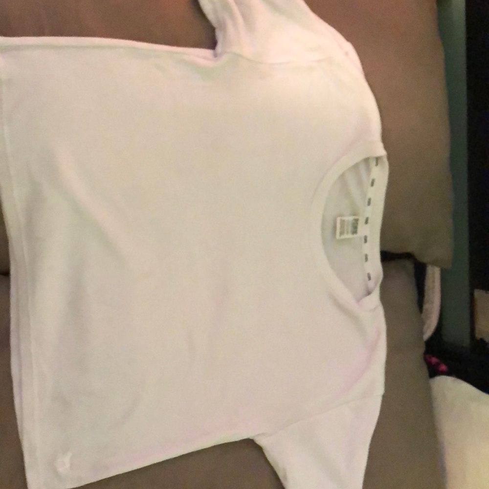 White t-shirt